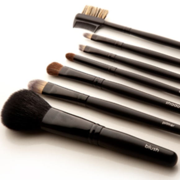 Street Saint Other - Make up Brushes - 7 Piece Set